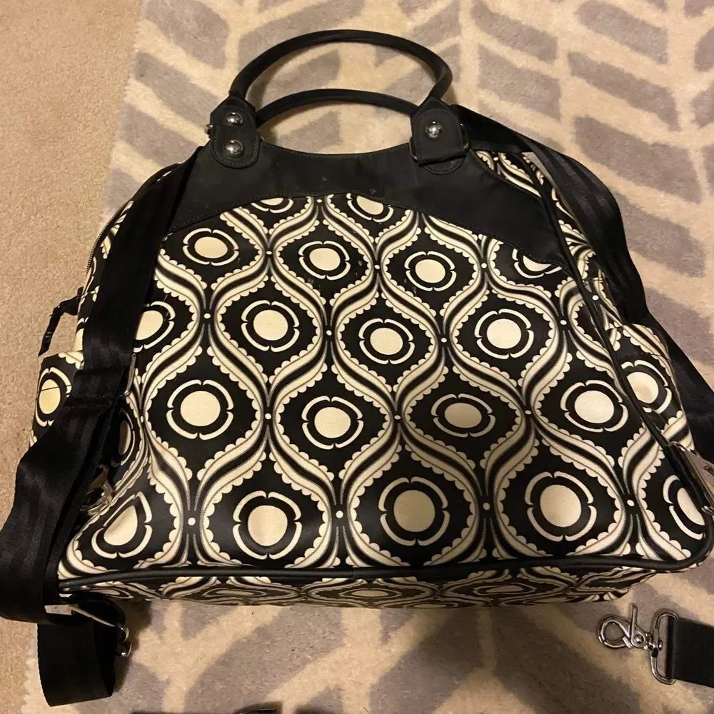 Petunia Pickle Bottom black and white convertible diaper bag - Picture 3 of 8